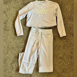 Nike Women/Girls Matching Sweat Set